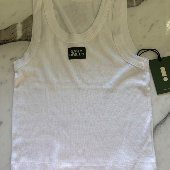 Daily Drills Tank Top in white  NWT - M/L - Picture 3 of 4